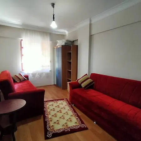 Konyaalti Lux 2+1 Daire Lägenhet